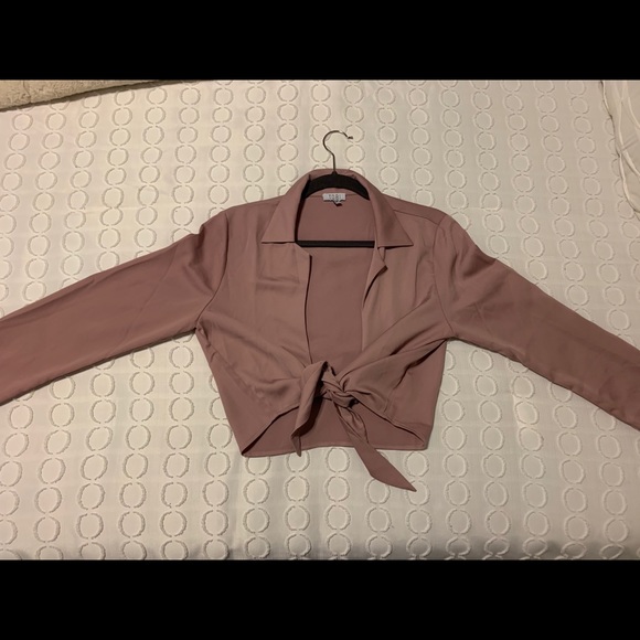 Long sleeve cropped blouse - Picture 2 of 3